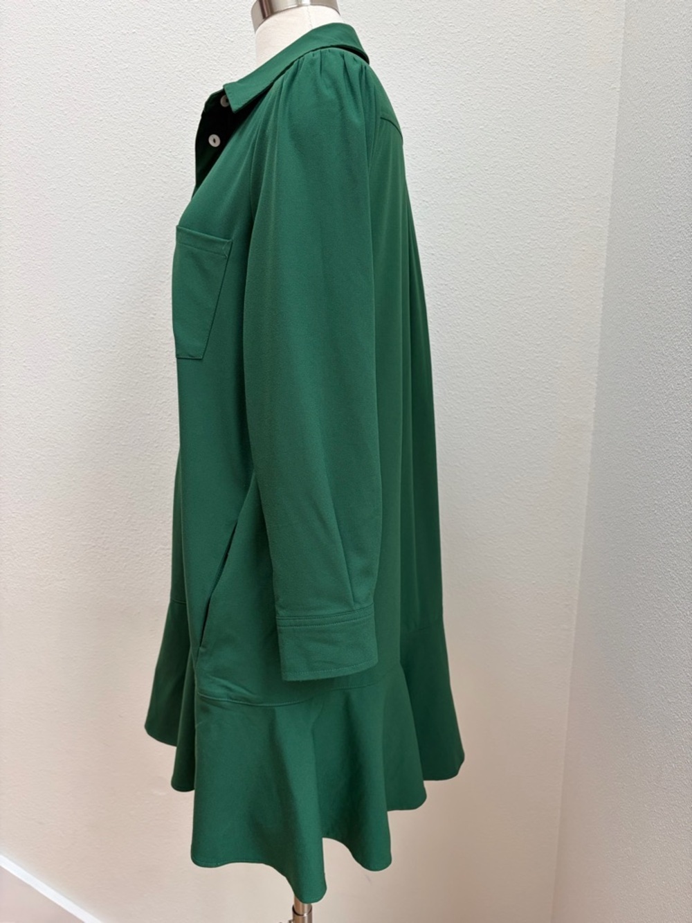 Tuckernuck Callahan Shirt Dress Collared Button Front Emerald Green Size Medium - Picture 3 of 9